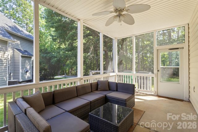 11444 Mangla Drive, Charlotte, NC 28214