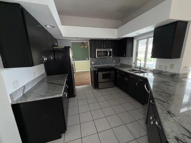 1235 ODONIEL LOOP S, Lakeland, FL 33809
