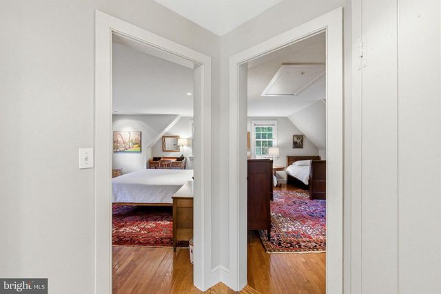 6170 STOVERS MILL RD, Carversville, PA 18913