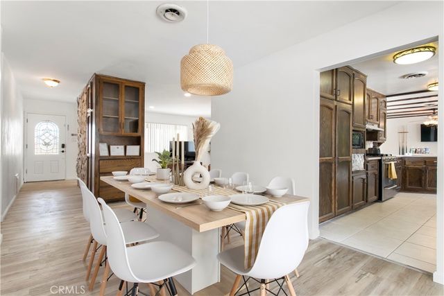 7737 Aster Avenue, Yucca Valley, CA 92284