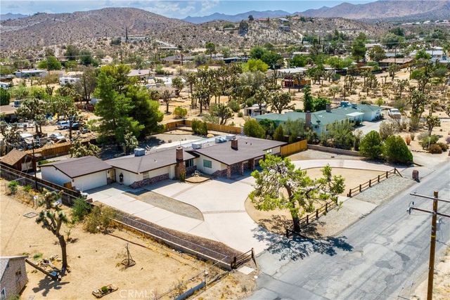 7737 Aster Avenue, Yucca Valley, CA 92284