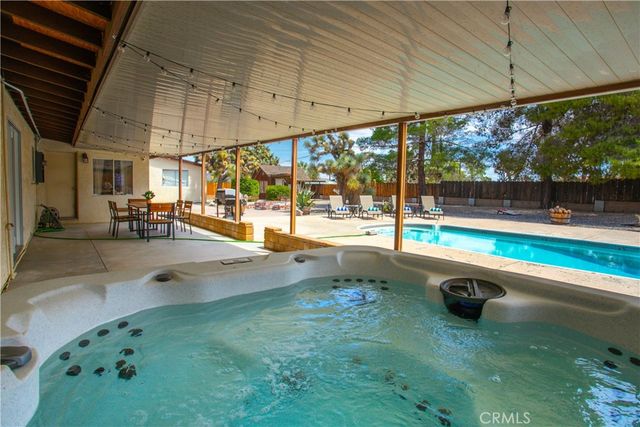 7737 Aster Avenue, Yucca Valley, CA 92284