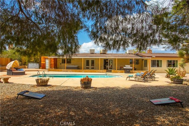 7737 Aster Avenue, Yucca Valley, CA 92284