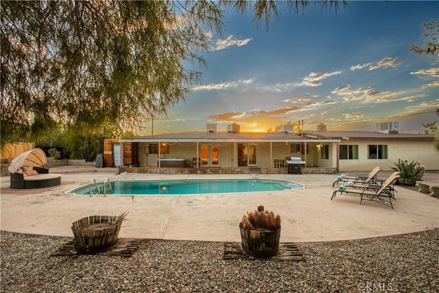 7737 Aster Avenue, Yucca Valley, CA 92284