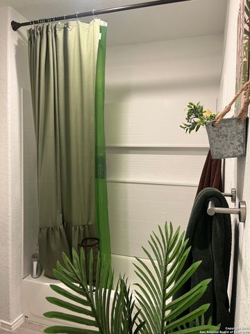 7230 Duck Pond, San Antonio, TX 78252