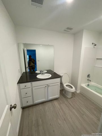 7230 Duck Pond, San Antonio, TX 78252