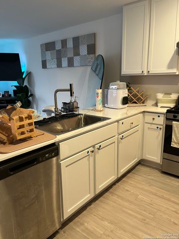 7230 Duck Pond, San Antonio, TX 78252