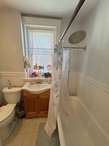 28 Quint Ave 26, Boston, MA 02134