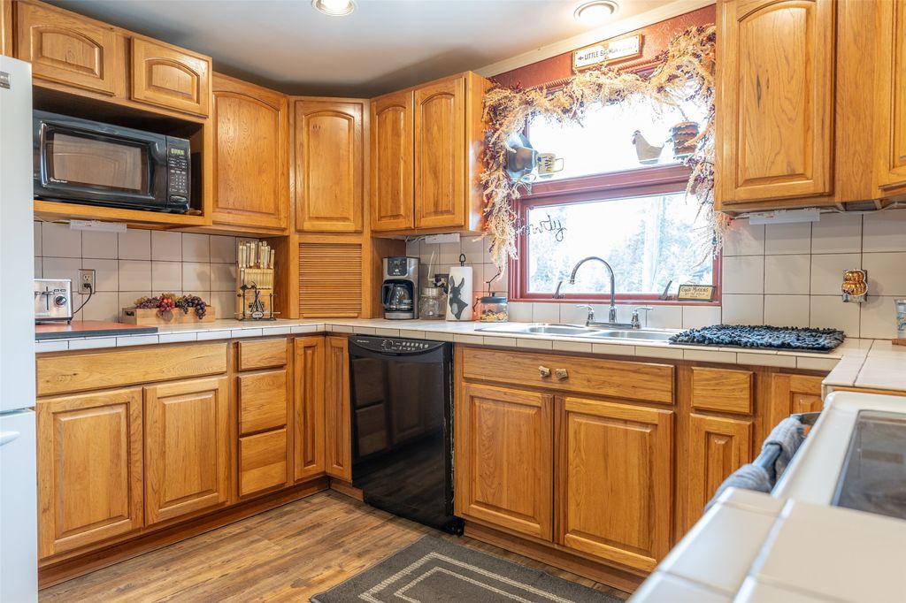 5710 US Hwy 93 S, Whitefish, MT 59937 photo 37