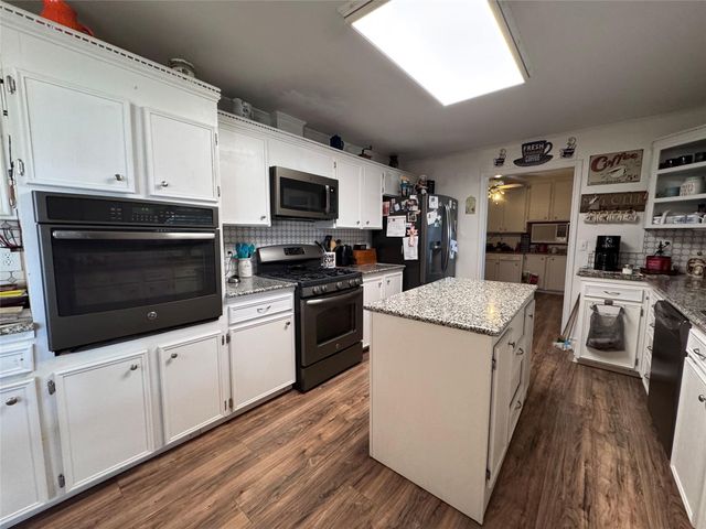 309 N Marsh Drive, Livingston, TX 77351