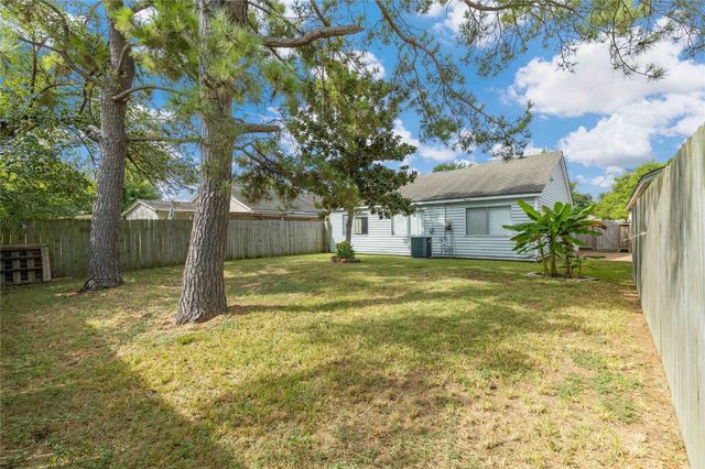 7530 Lemma Drive, Houston, TX 77041