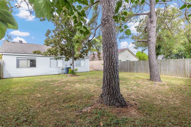 7530 Lemma Drive, Houston, TX 77041