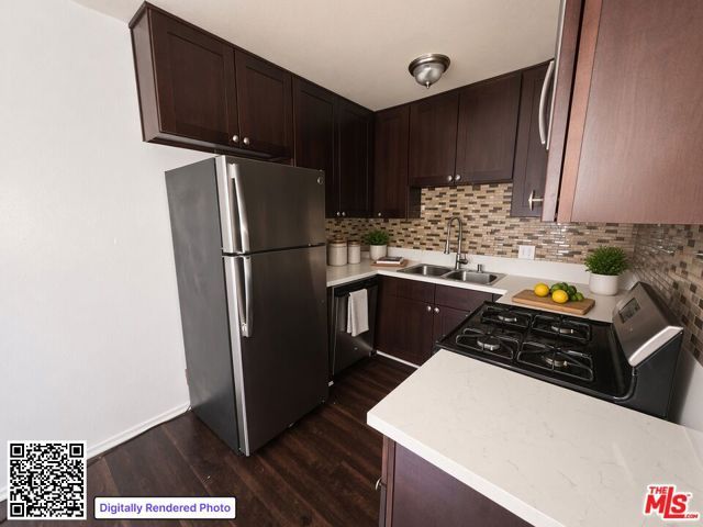1208 W Adams Boulevard 21, Los Angeles, CA 90007
