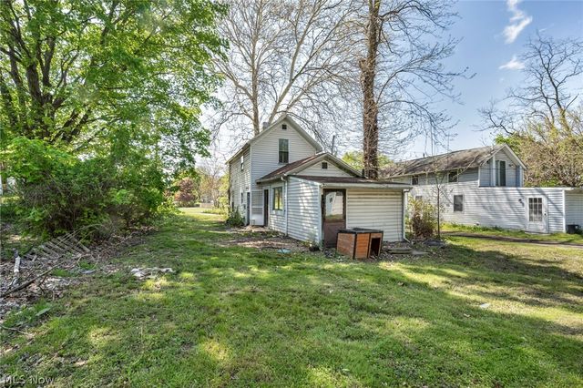 383 N Arlington Street, Akron, OH 44305