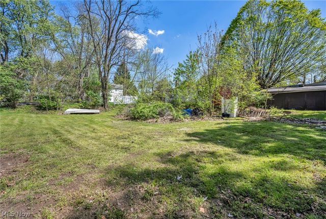 383 N Arlington Street, Akron, OH 44305