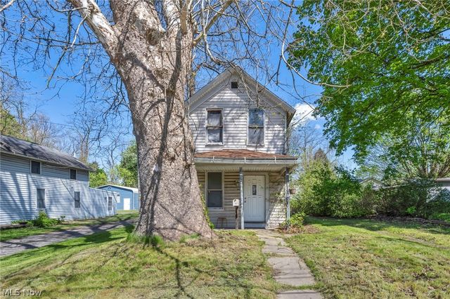 383 N Arlington Street, Akron, OH 44305