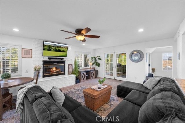 36350 Calle Poco, Temecula, CA 92592