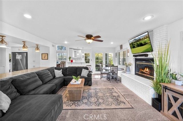 36350 Calle Poco, Temecula, CA 92592