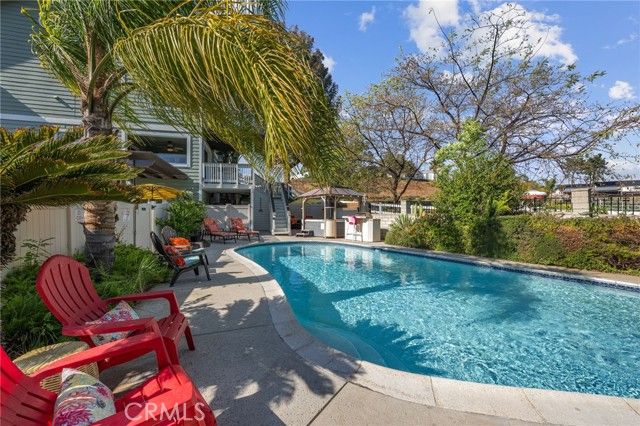 36350 Calle Poco, Temecula, CA 92592