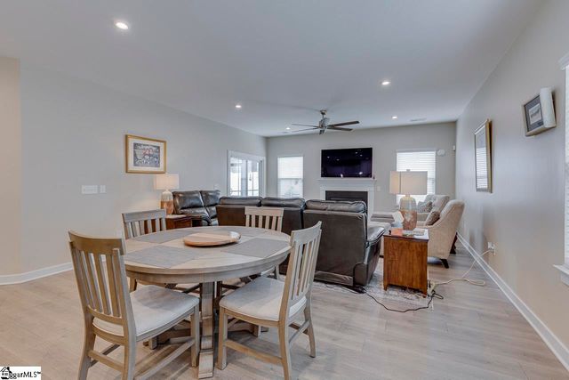 1304 Fiddletree Lane, Woodruff, SC 29388