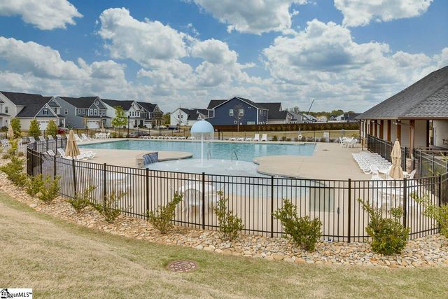 1304 Fiddletree Lane, Woodruff, SC 29388