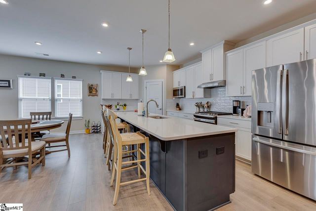 1304 Fiddletree Lane, Woodruff, SC 29388