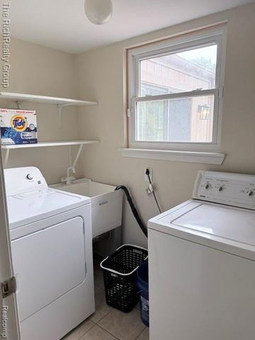 44173 Dartmouth Street, Canton, MI 48188