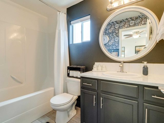 431 E Jim Darby Dr, Medical Lake, WA 99022