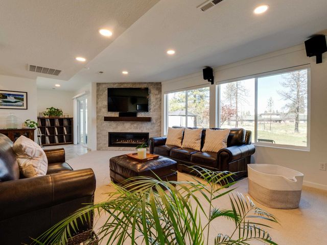 431 E Jim Darby Dr, Medical Lake, WA 99022