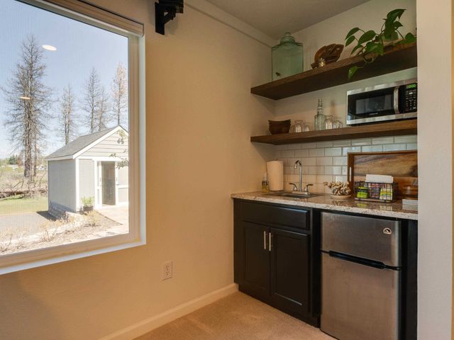 431 E Jim Darby Dr, Medical Lake, WA 99022