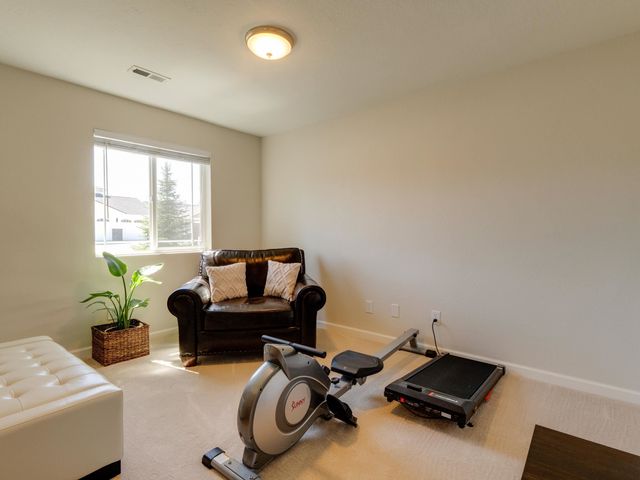 431 E Jim Darby Dr, Medical Lake, WA 99022