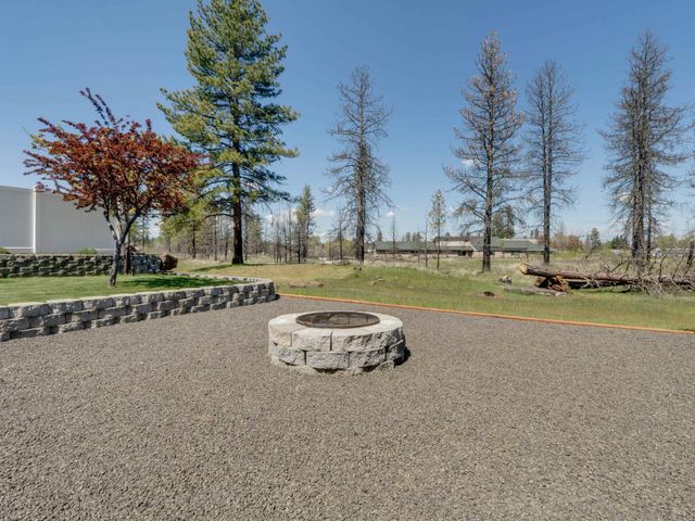 431 E Jim Darby Dr, Medical Lake, WA 99022