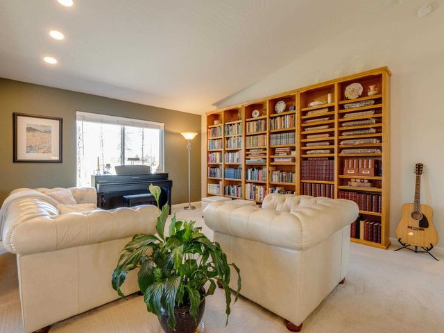 431 E Jim Darby Dr, Medical Lake, WA 99022