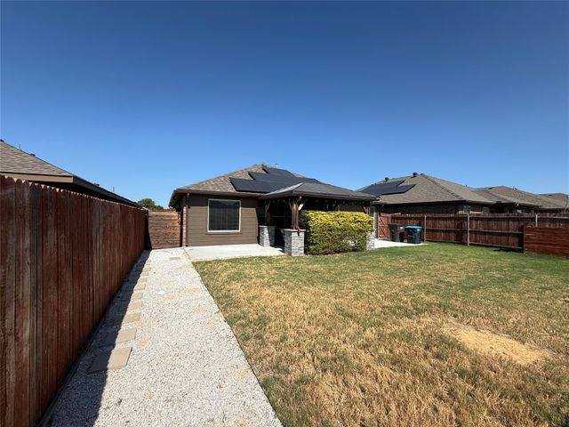 6232 General Store Way, Fort Worth, TX 76179