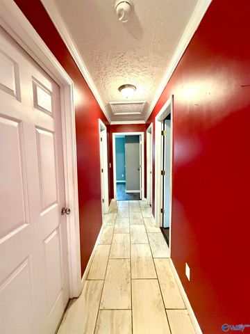 652 Jackson Trail SW, Attalla, AL 35954