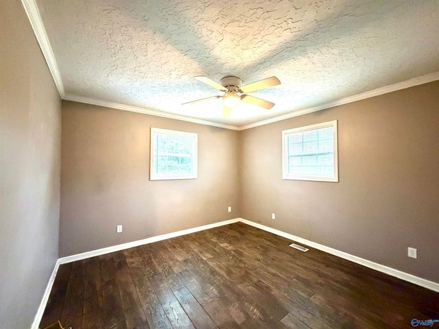 652 Jackson Trail SW, Attalla, AL 35954