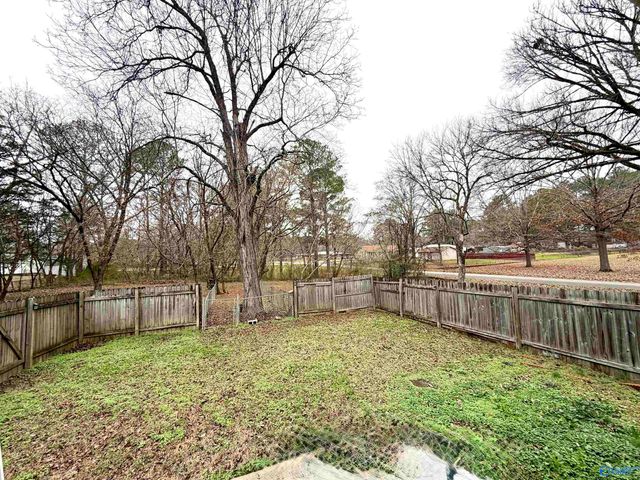 652 Jackson Trail SW, Attalla, AL 35954