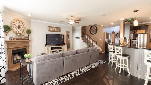 809 Park Place Lane, Mckinney, TX 75071