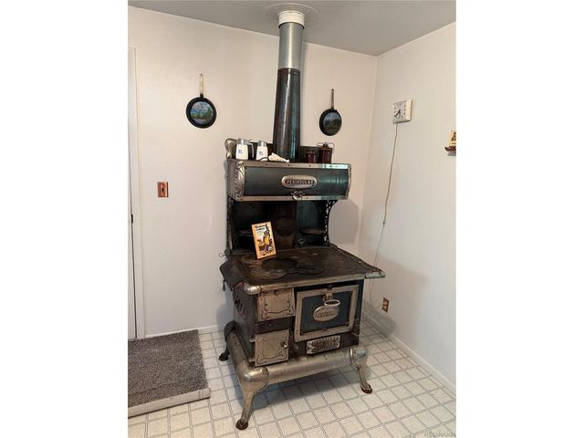 53 Alpine Dr, Tabernash, CO 80478