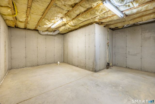 114 Country Club Drive 114, Oxford, CT 06478