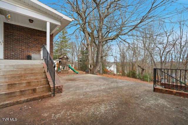 189 Southwest Ridgefield Road, Wise, VA 24293