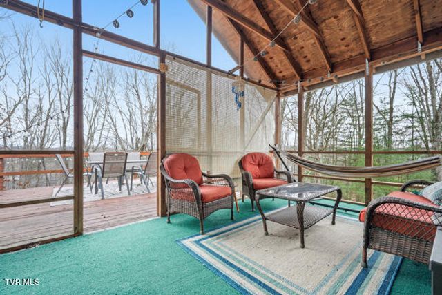 189 Southwest Ridgefield Road, Wise, VA 24293