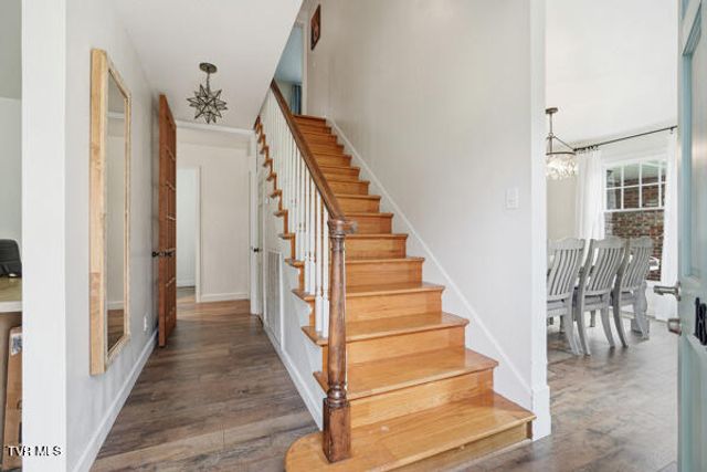 189 Southwest Ridgefield Road, Wise, VA 24293