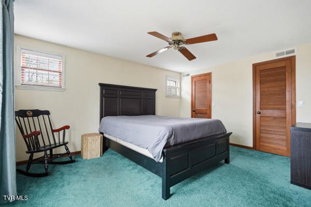 189 Southwest Ridgefield Road, Wise, VA 24293