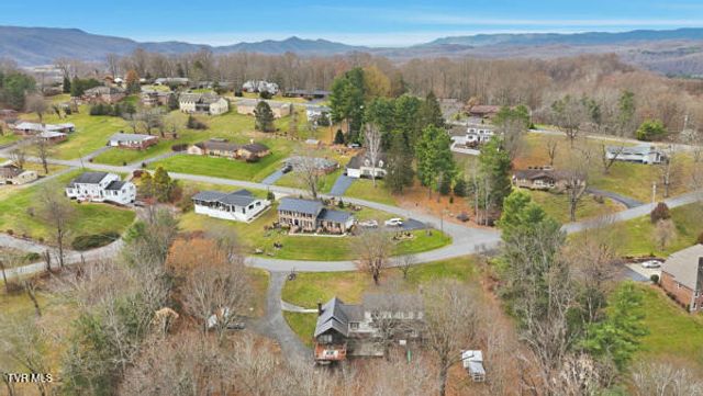 189 Southwest Ridgefield Road, Wise, VA 24293