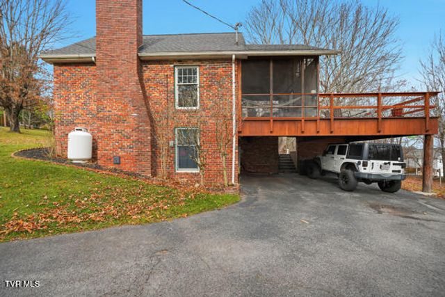 189 Southwest Ridgefield Road, Wise, VA 24293