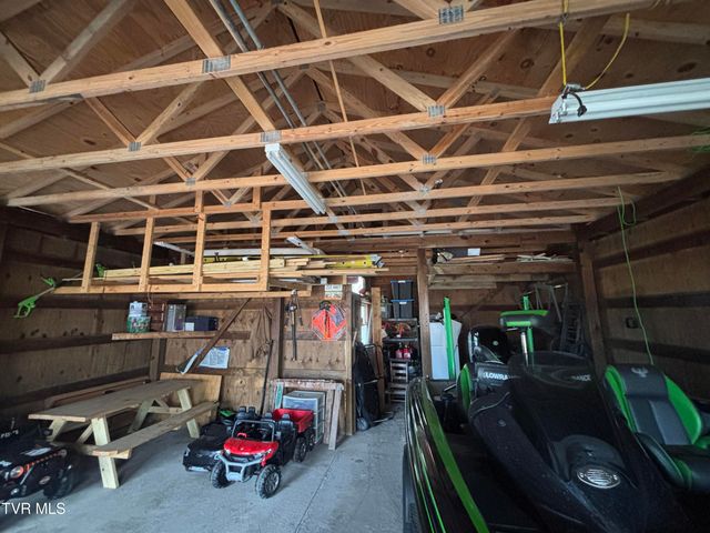 189 Southwest Ridgefield Road, Wise, VA 24293