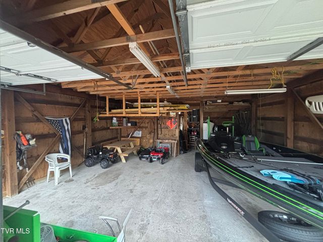 189 Southwest Ridgefield Road, Wise, VA 24293