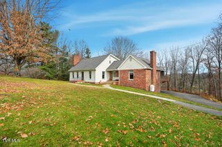 189 Southwest Ridgefield Road, Wise, VA 24293