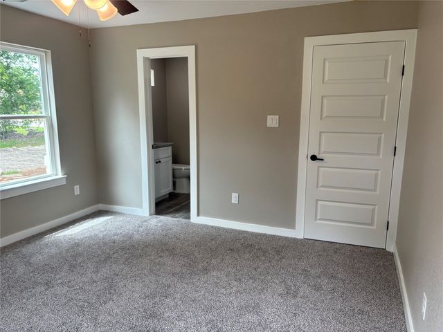301 NW 23rd Street, Mineral Wells, TX 76067